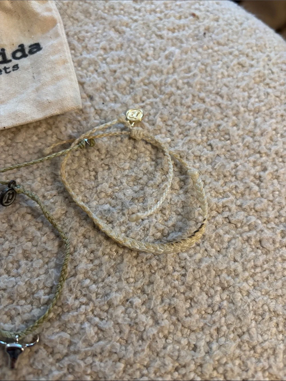 Pura Vida Neutral Green Mixed Bull Horn Bracelet Set